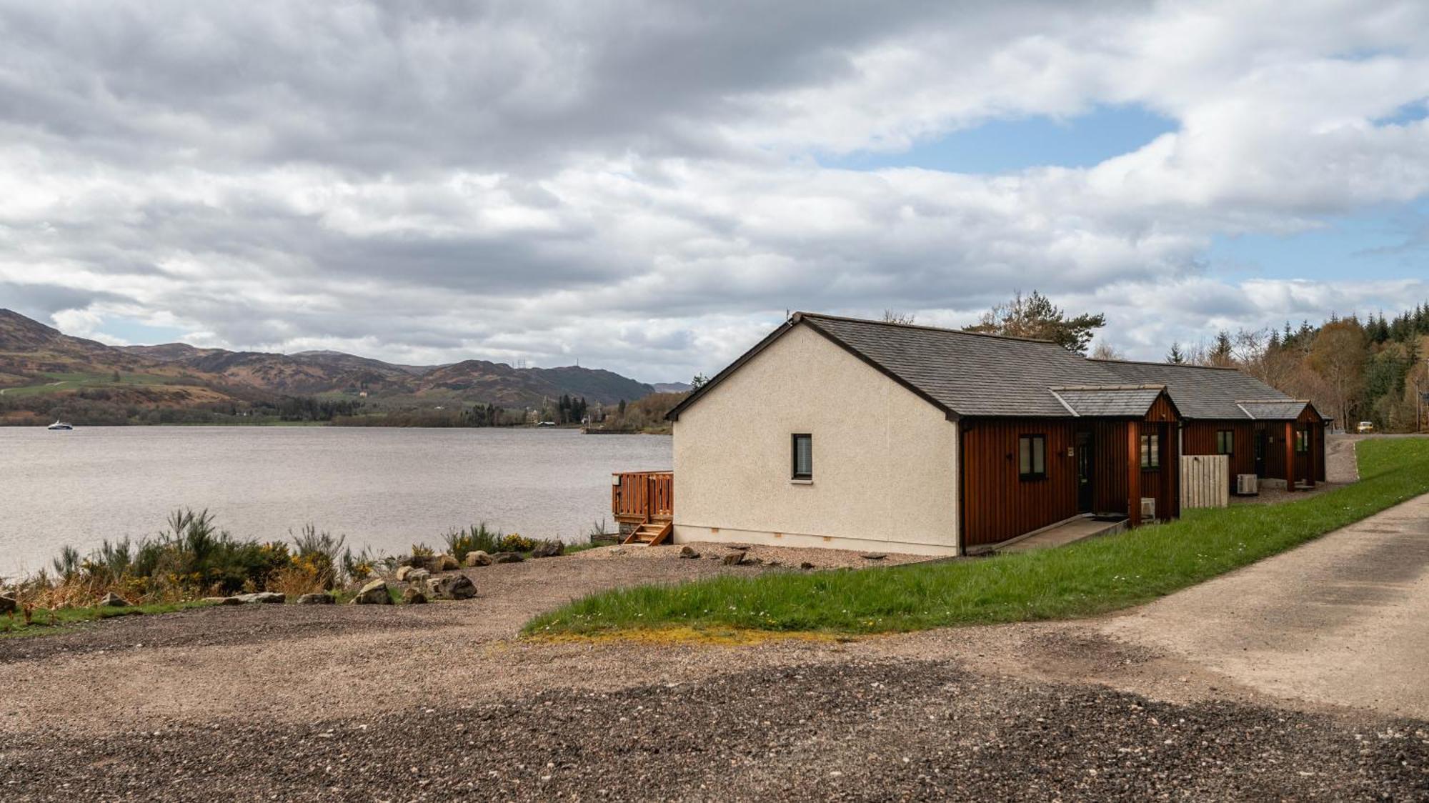 Shoreland Lodges - Holly Lodge Fort Augustus Extérieur photo